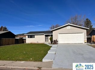 515 Woodside Way, Susanville, CA 96130