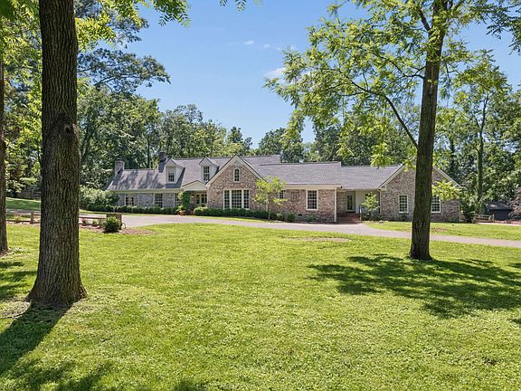 2nd image of 4911 Sewanee Rd