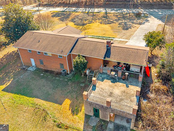 5th image of 2671 Liberty Hill Rd
