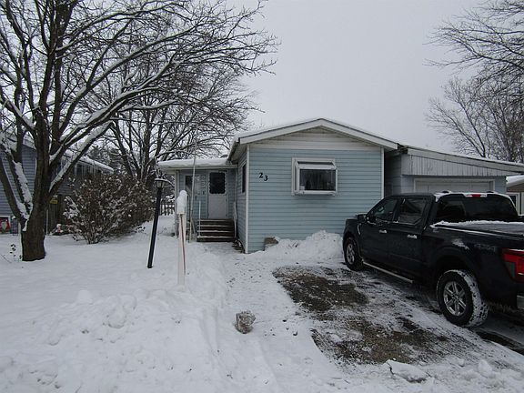 3rd image of 23 Falling Creek Dr Unit 23