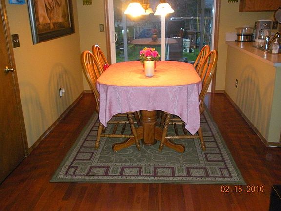 3rd image of 9335 Clover Ct SE