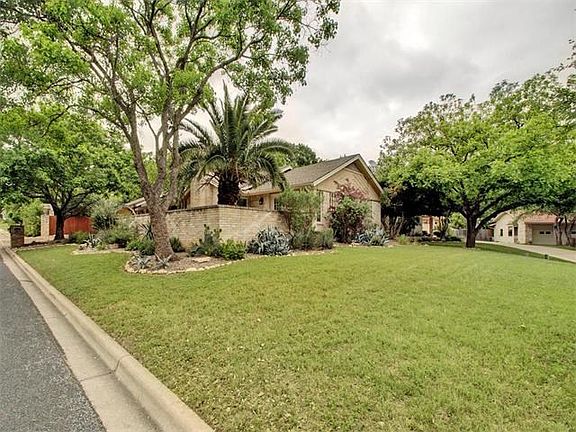 Large corner lot