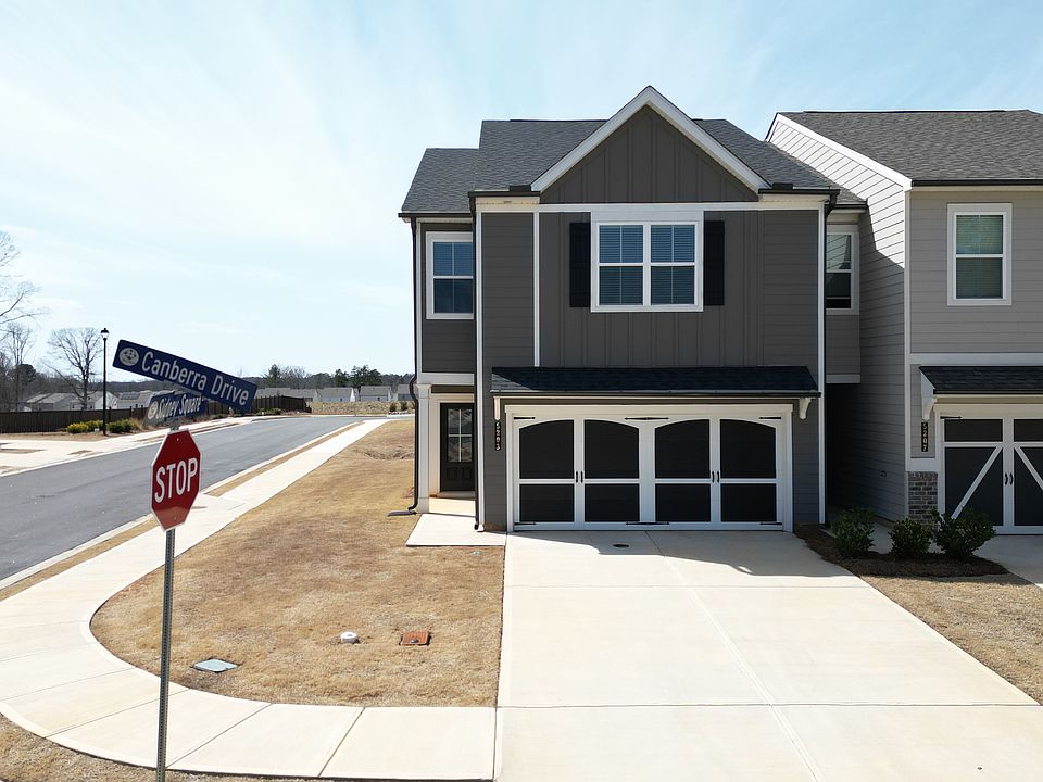 1st image of 5203 Canberra Dr