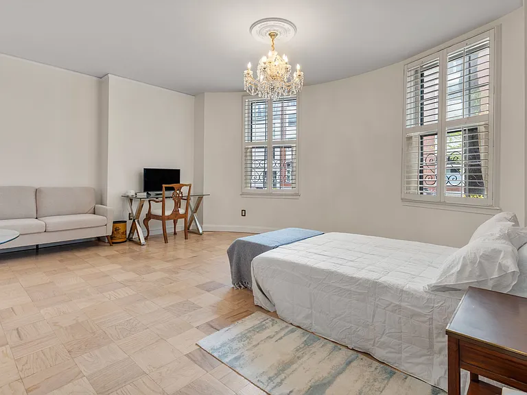 27 Bowdoin St #1C — Photo 1