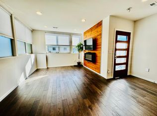 1541 Valentine Pl S, Seattle, WA 98144
