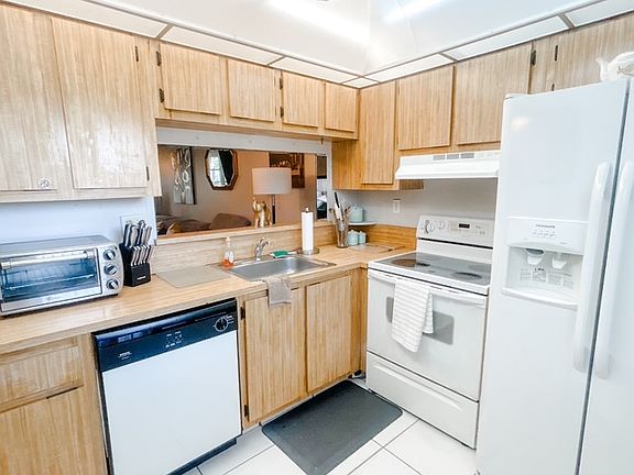 4th image of 9200 Lime Bay Blvd APT 312