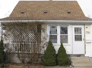 7591 Hudson Ave, Warren, MI 48091