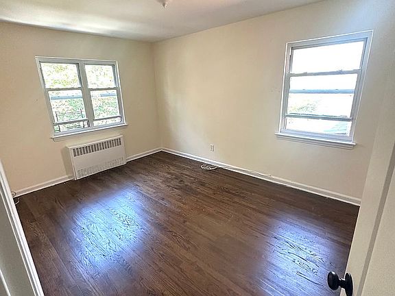 5th image of 2317 Wallace Ave Floor 2