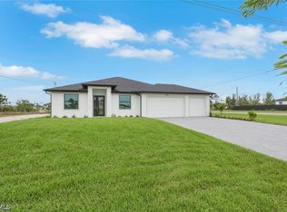 1920 NE 42nd Terrace Cpe, Coral, FL 33909