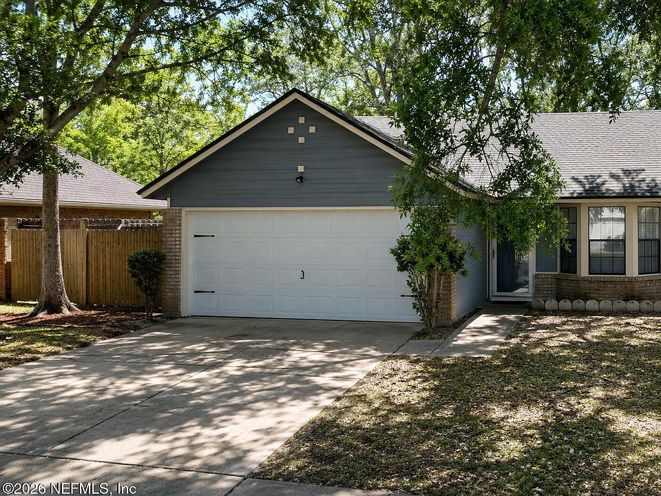1st image of 8362 Rockridge Dr