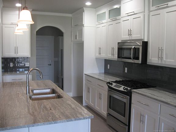 4th image of 25244 Stonebridge Pkwy