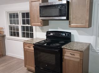 13 Clinton Ave FLOOR 2, Middletown, CT 06457