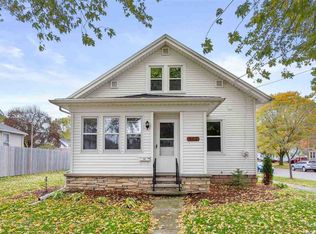 902 W Commercial St, Appleton, WI 54914