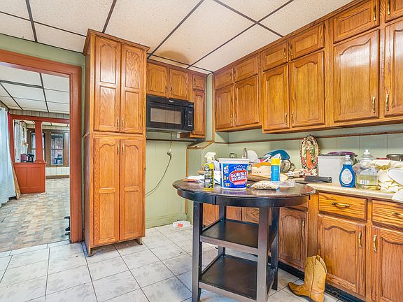 3rd image of 13302 S Avenue O