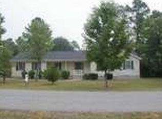 151 Wellington Dr, Hull, GA 30646