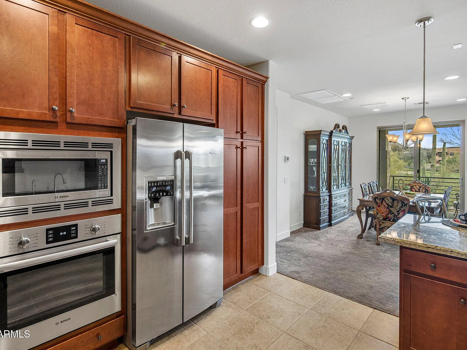 2 bed, 2.0 bath, 1381 sqft, $3,000 — Photo 4