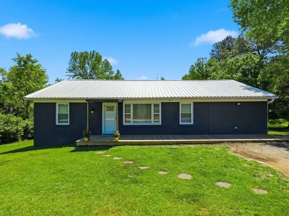 1123 Wells Ln, Lawrenceburg, KY 40342