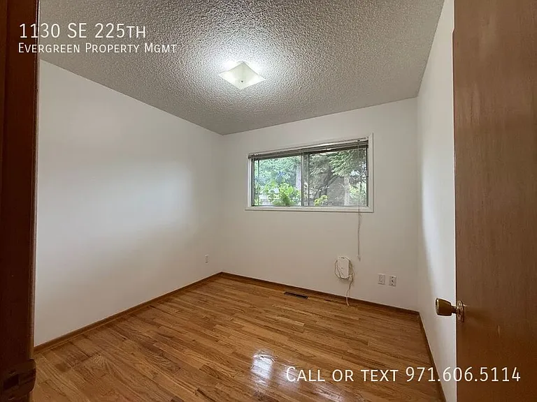 1130 SE 225th Ave — Photo 23