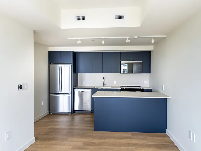 214 Willett St — Photo 35