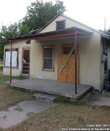 1st image of 403 PANUCO ST