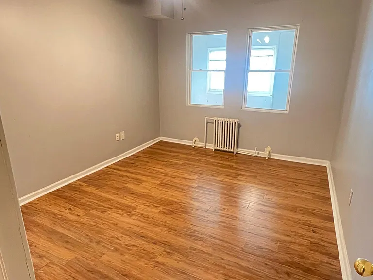 1215 Simms Pl NE #1 — Photo 2