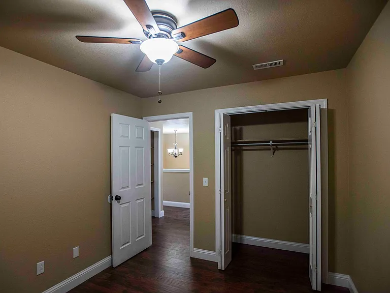 1566 N Dawn Dr — Photo 10