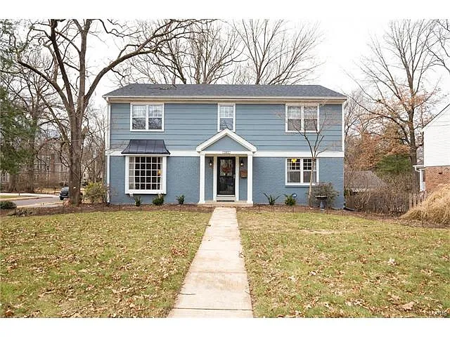 165 Plant Ave photo 1