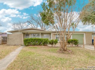 78 Wayside Dr, San Antonio, TX 78213