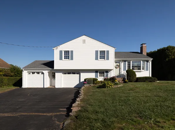 26 Pickens Drive, Newington, CT 06111