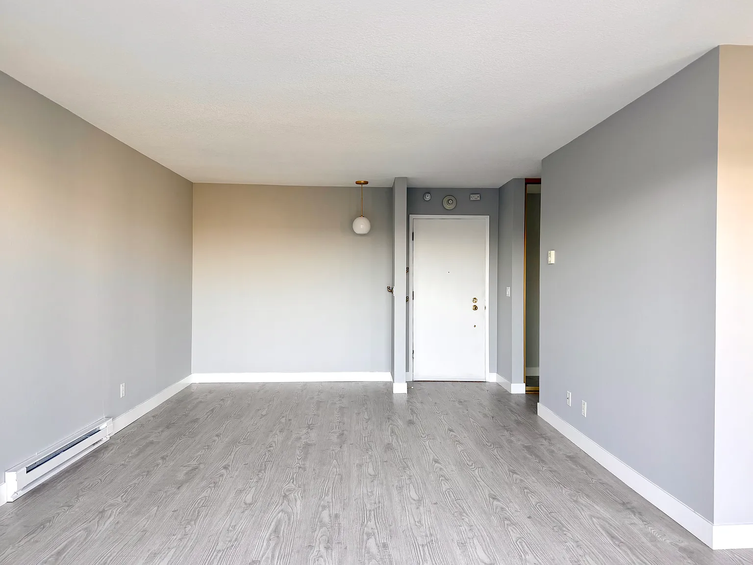 1 bed, 710 sqft, $3,550 — Photo 2
