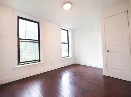 Rented by Hagstrom Management Inc | media 19