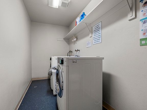 5th image of 1540 Center Rd APT 381