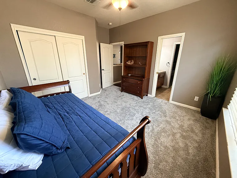 22211 Covella Ct — Photo 29