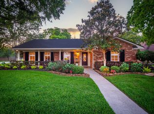 2503 Baycrest Dr, Houston, TX 77058