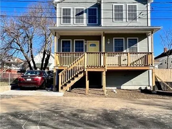 35 Lakeside St, Providence, RI 02904