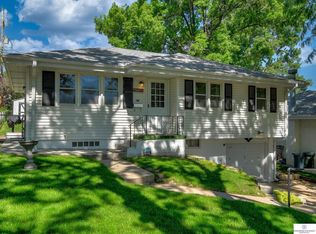 4736 S 79th Ave, Ralston, NE 68127