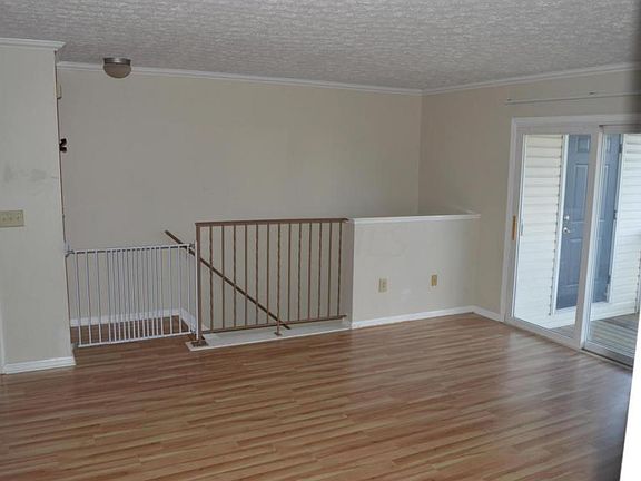 4th image of 5373 Cypress Chase