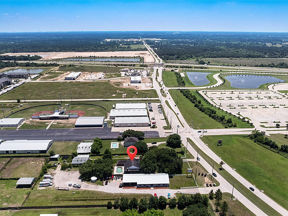 3rd image of 20240 Cypress Rosehill Rd