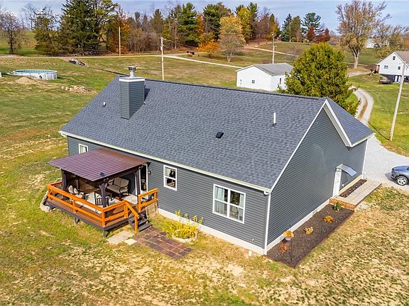 3rd image of 421 Township Road 15