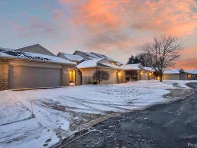 174 Addison Cir #19, Fowlerville, MI, 48836