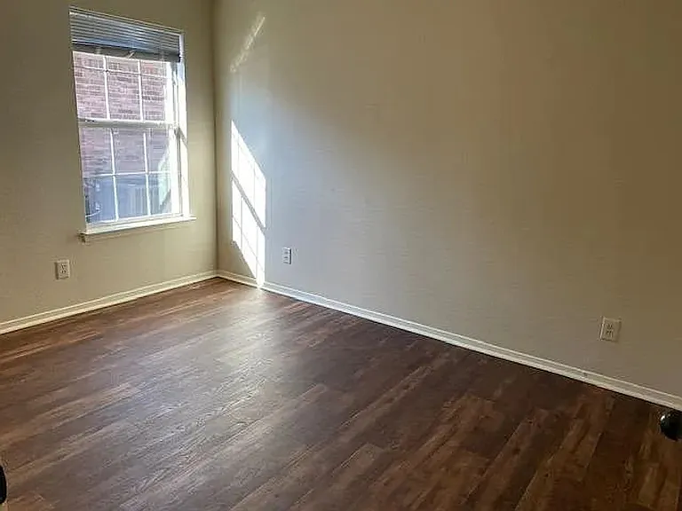 516 Tenison Ln — Photo 19