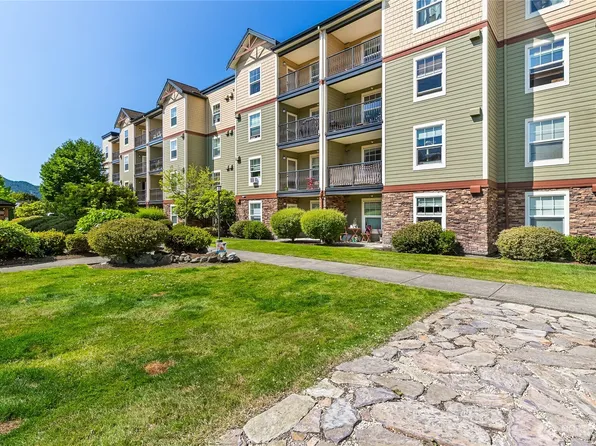 690 32nd Street #B301, Bellingham, WA 98225