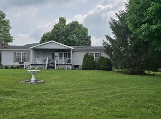 120 School House Rd, Confluence, PA 15424