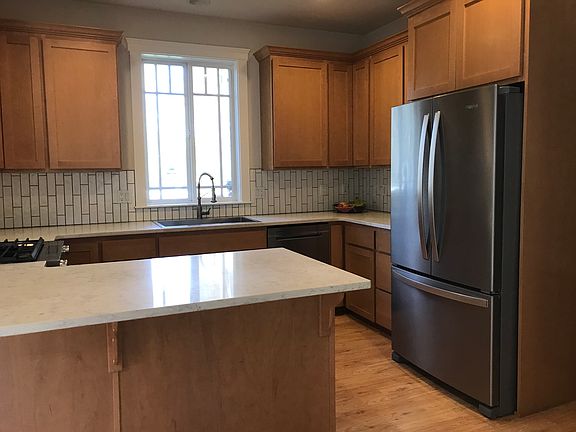 5th image of 1821 Watkins Rd