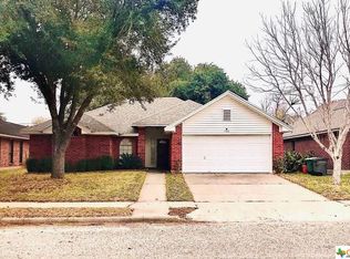 308 Cromwell Dr, Victoria, TX 77901