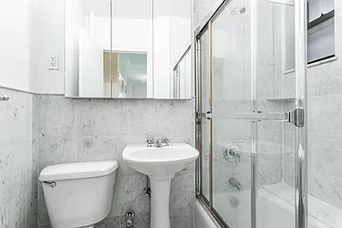 Rented by (Legacy) Elegran