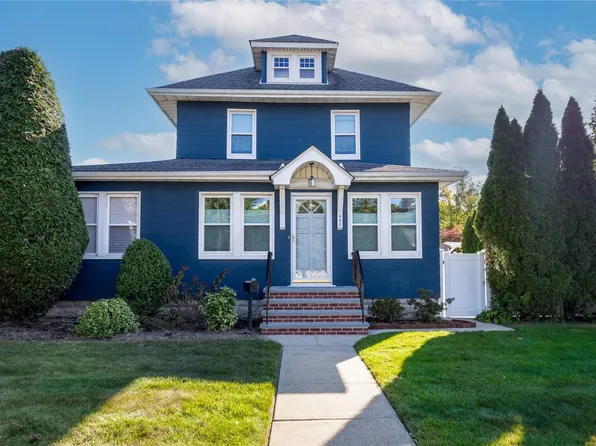 430 Lakeview Avenue, Rockville Centre, NY 11570