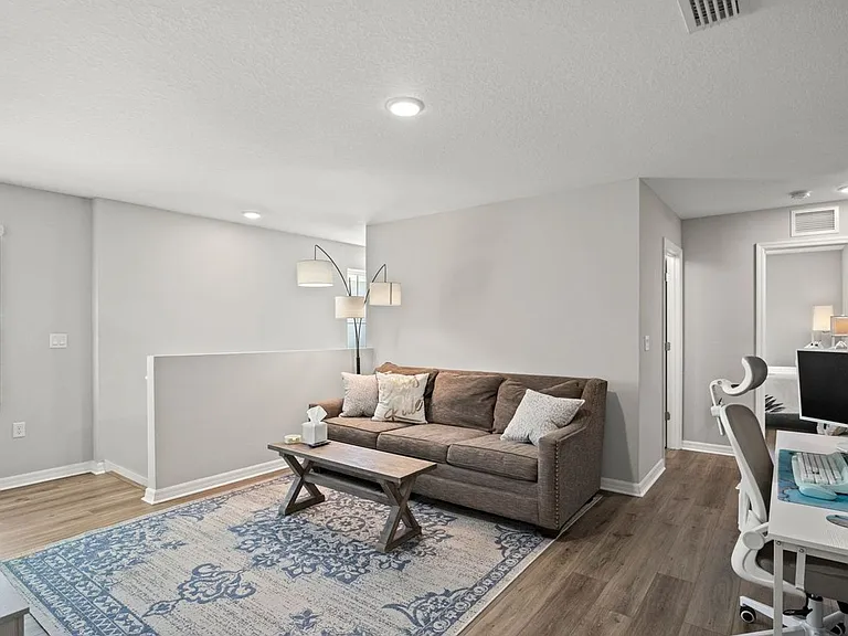 7580 Freesia Trce — Photo 15