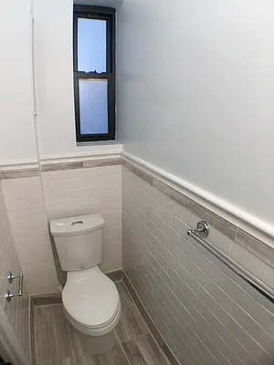 Rented by Newcastle Realty Services | media 23