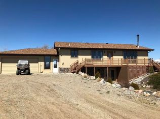 590 Foxtail Ln N, Brady, MT 59416